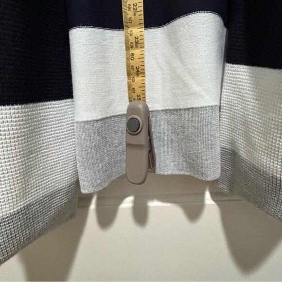 Chloe & Jasmine Black white and Gray Cardigan Sweater . Size M - Picture 10 of 10